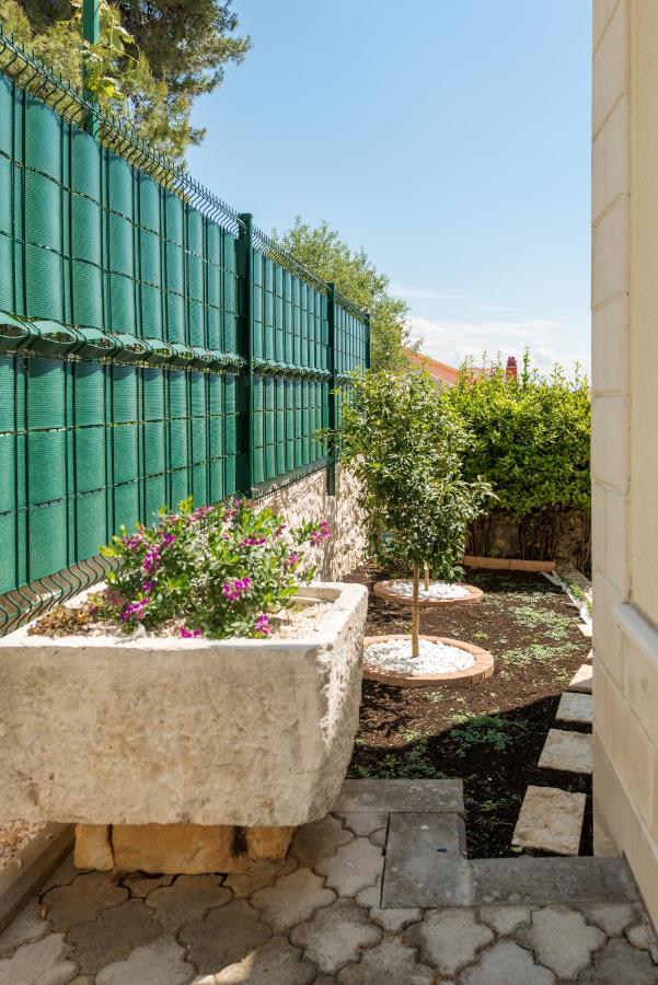 Villa Lille Trogir Eksteriør billede
