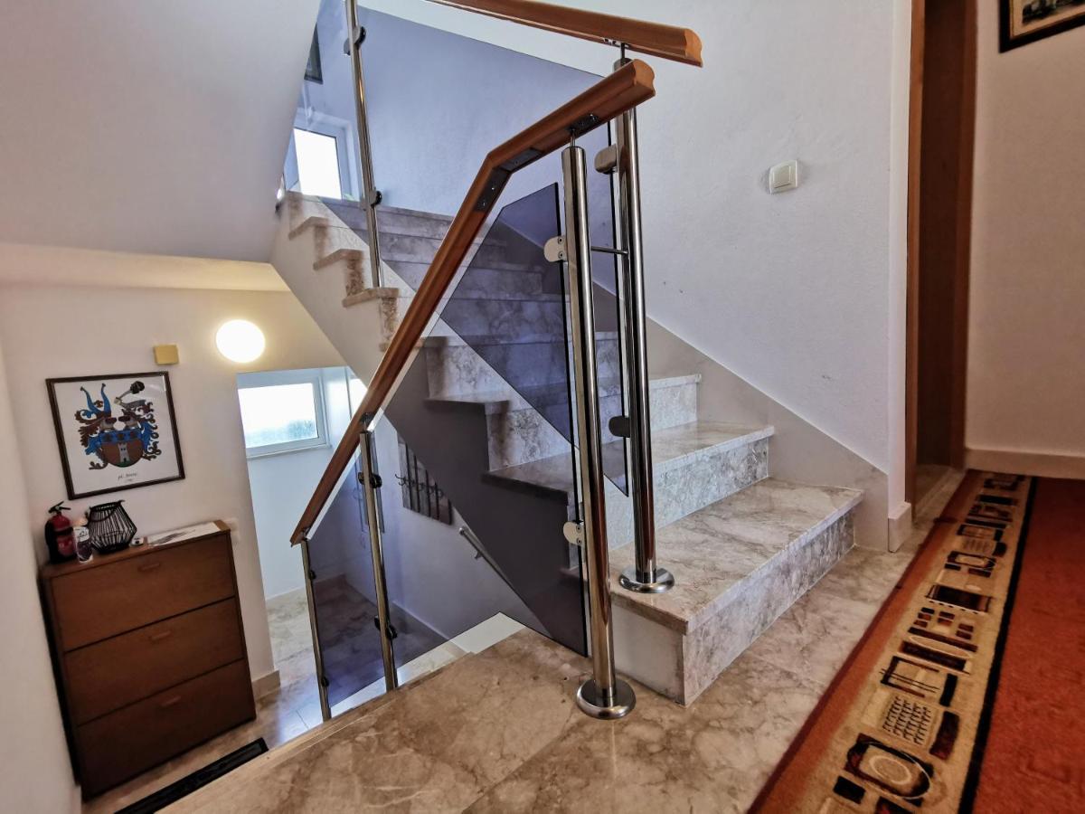 Villa Lille Trogir Eksteriør billede