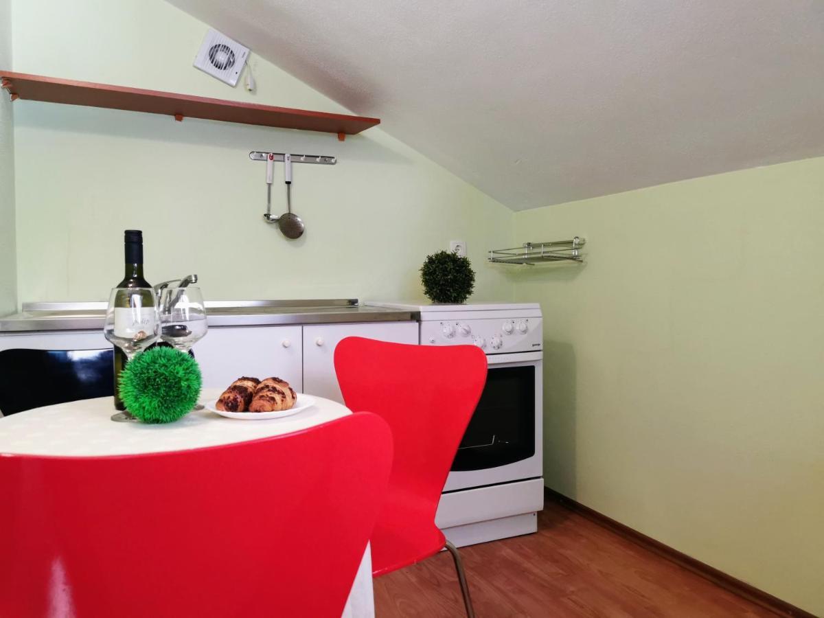 Villa Lille Trogir Eksteriør billede