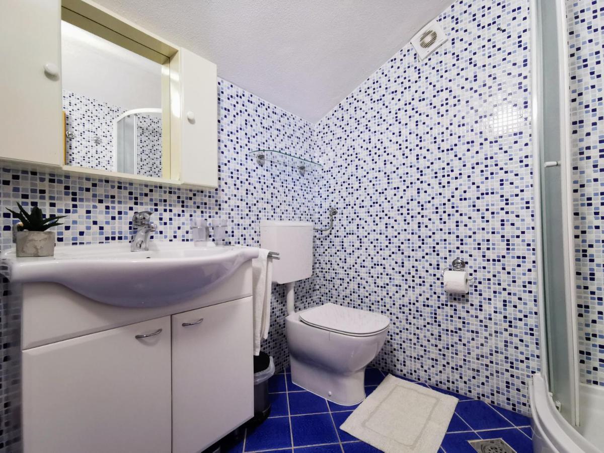 Villa Lille Trogir Eksteriør billede
