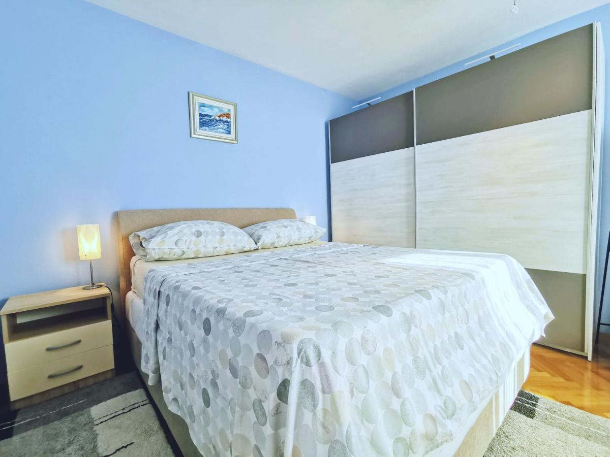 Villa Lille Trogir Eksteriør billede