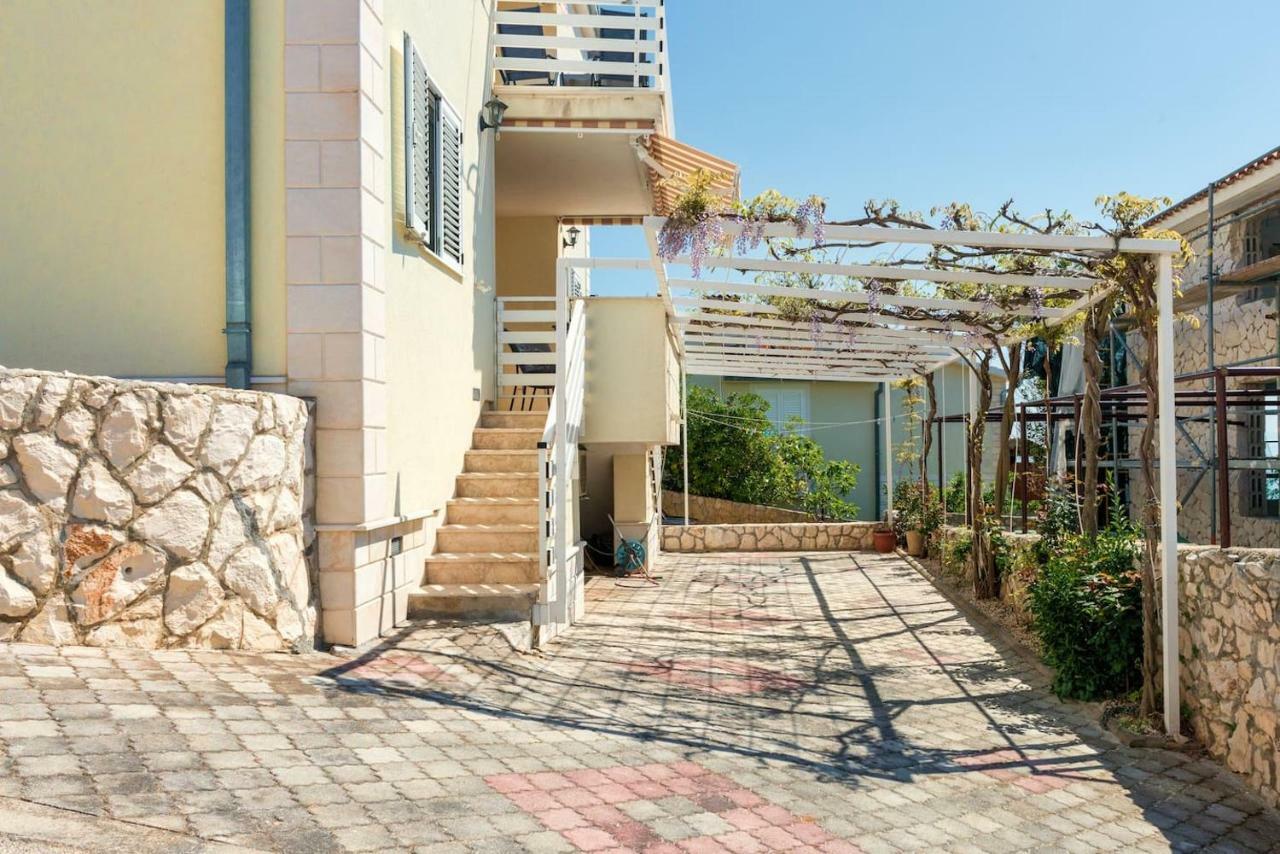 Villa Lille Trogir Eksteriør billede